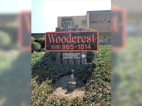 WOODCREST APARTMENTS