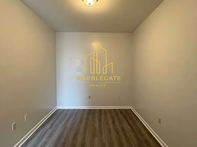 150 Broad St #2BB — Photo 4