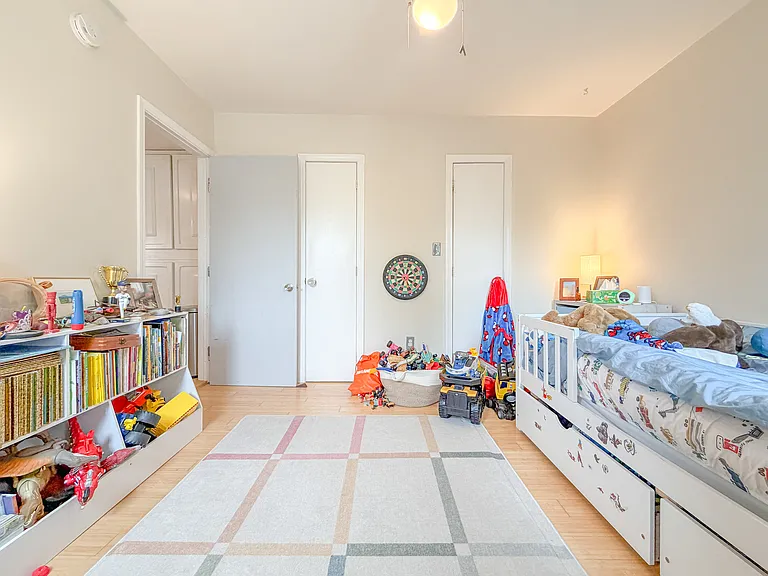 9 Tate St #1 — Photo 25
