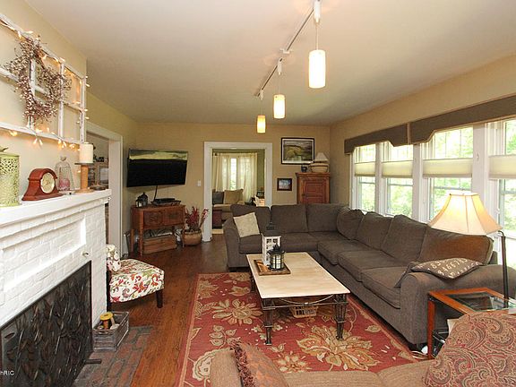 5th image of 731 Edgemoor Ave