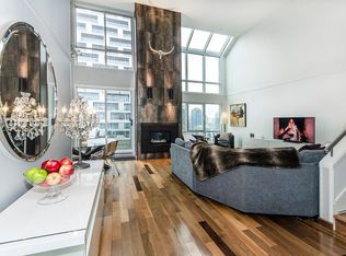 1500 Howe St #2401, Vancouver, BC V6Z 2N1