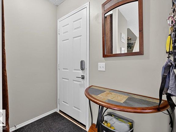 3rd image of 27 Walden Park