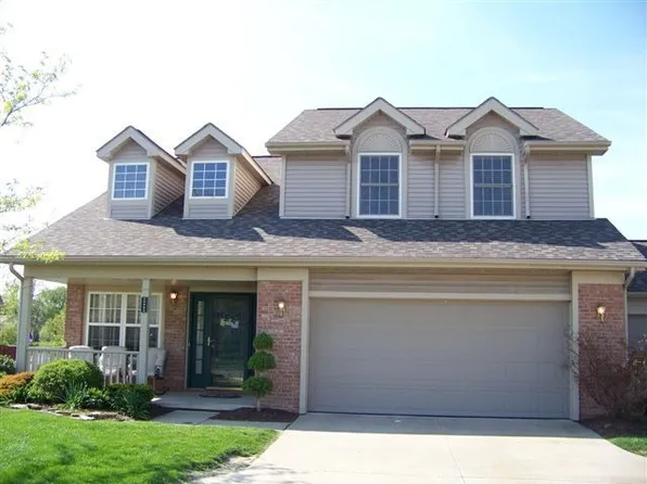 15982 Lakeview Ter, Cleveland, OH 44130