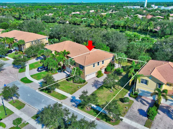 4575 Cadiz Circle, Palm Beach Gardens, FL 33418
