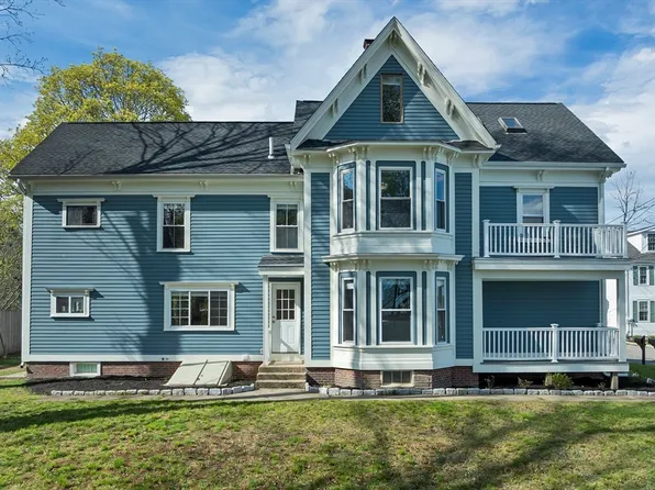 5-5 Union St #7, Amesbury, MA 01913