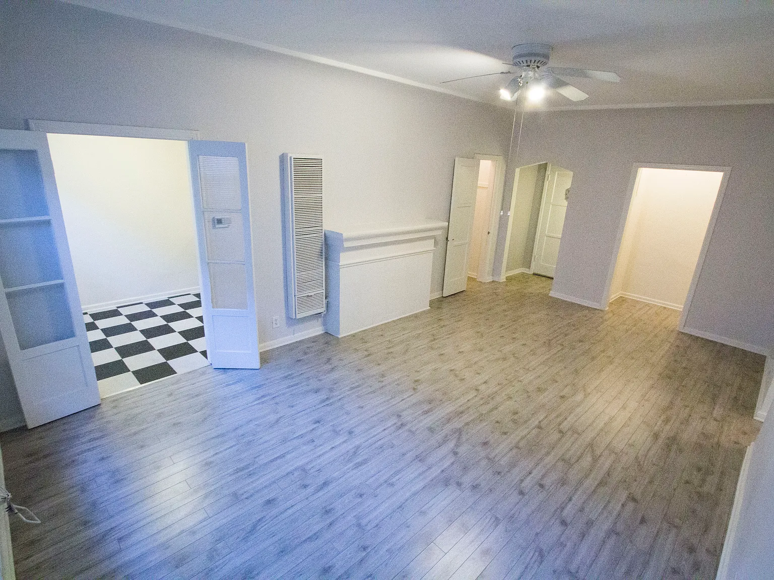 Studio, 585 sqft, $1,900 — Photo 1