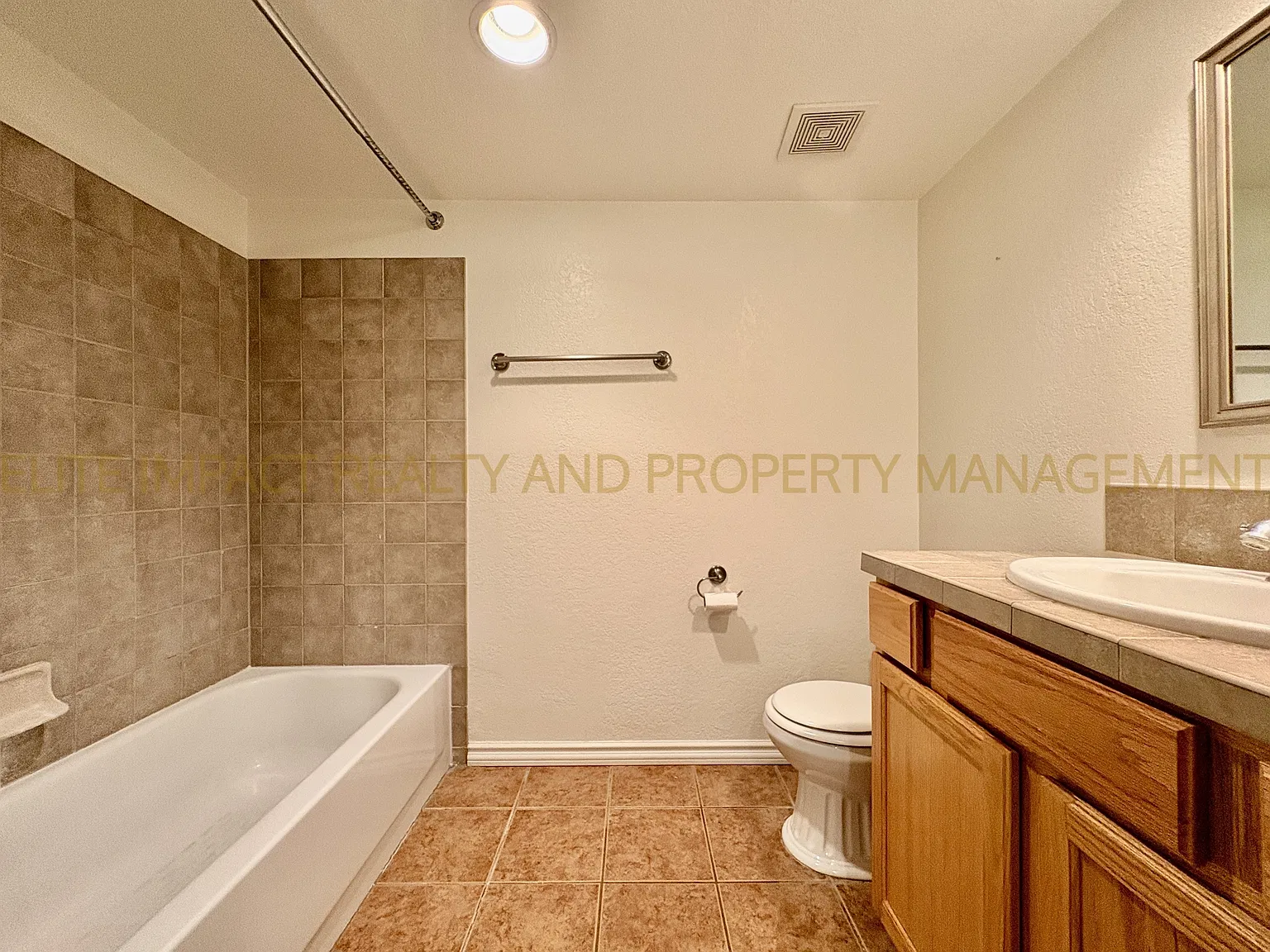 5051 North Sabino Canyon Road - 1147 — Photo 3