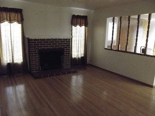 2nd image of 2104 15th Ave