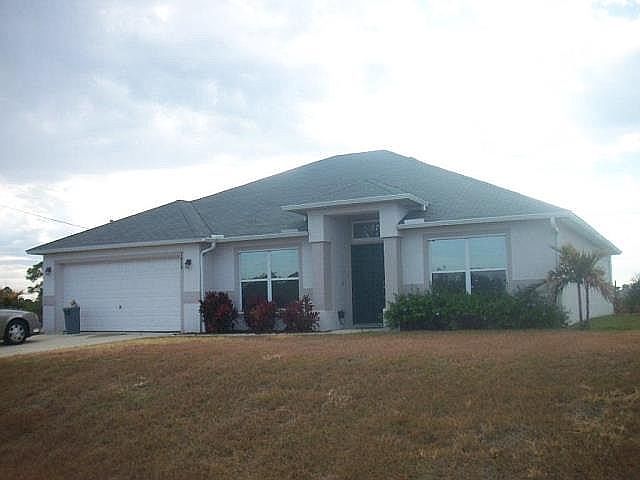 1st image of 1814 NW 27th Ter