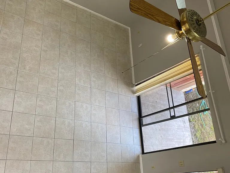 2738 Hunt Club Ln — Photo 20