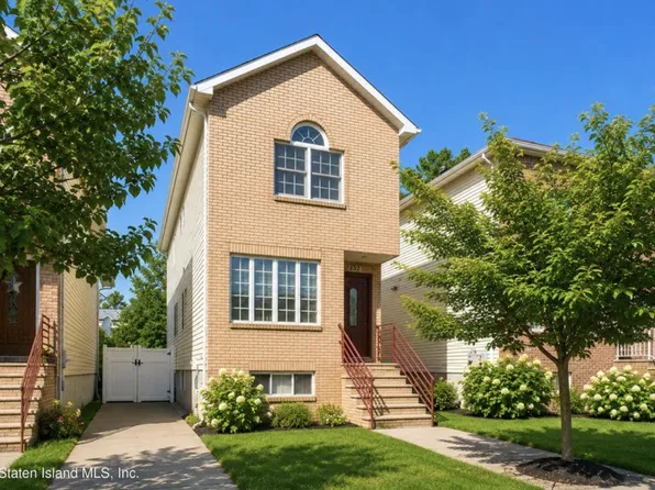 232 Melvin Ave, Staten Island, NY 10314