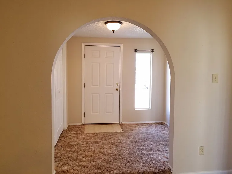 3108 Duckworth Ave — Photo 2
