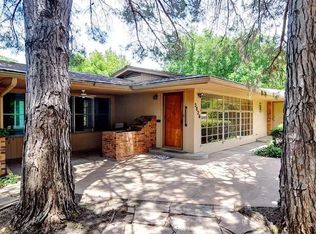 3826 S Hills Cir, Fort Worth, TX 76109