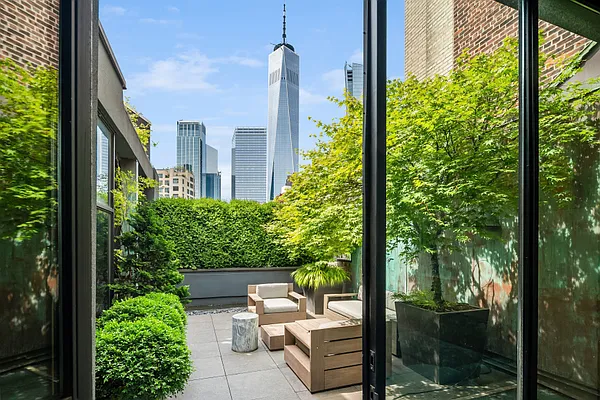 Rented by Compass | media 4