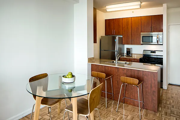 Rented by Bozzuto Management | media 28