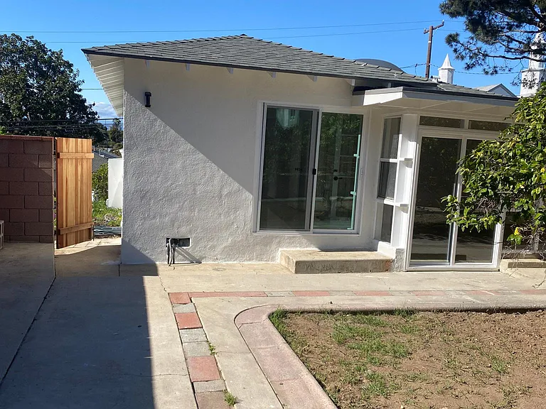 524 E Palm Ave — Photo 8