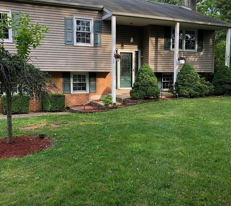 1st image of 111 Municipal Dr