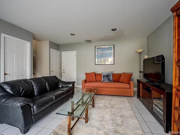 821 Channel Rd — Photo 12