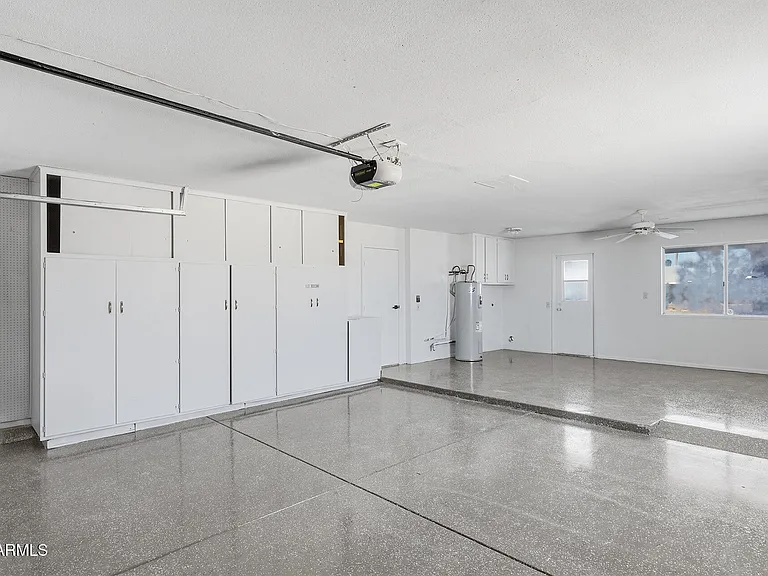 16817 N Meadow Park Dr — Photo 19