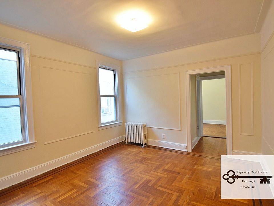 1st image of 33-36 29th St #3R