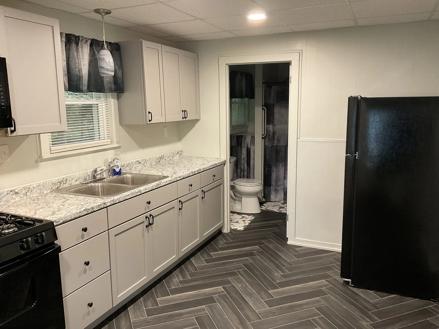 1 bed, 800 sqft, $1,100 — Photo 4