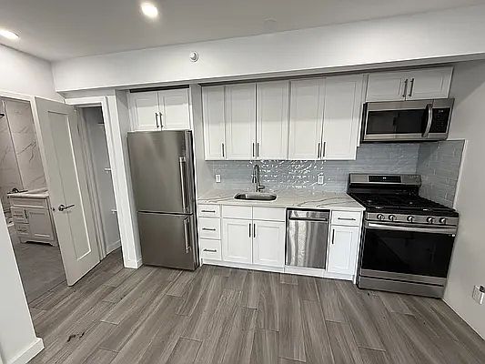 1st image of 31-09 31st Ave #4