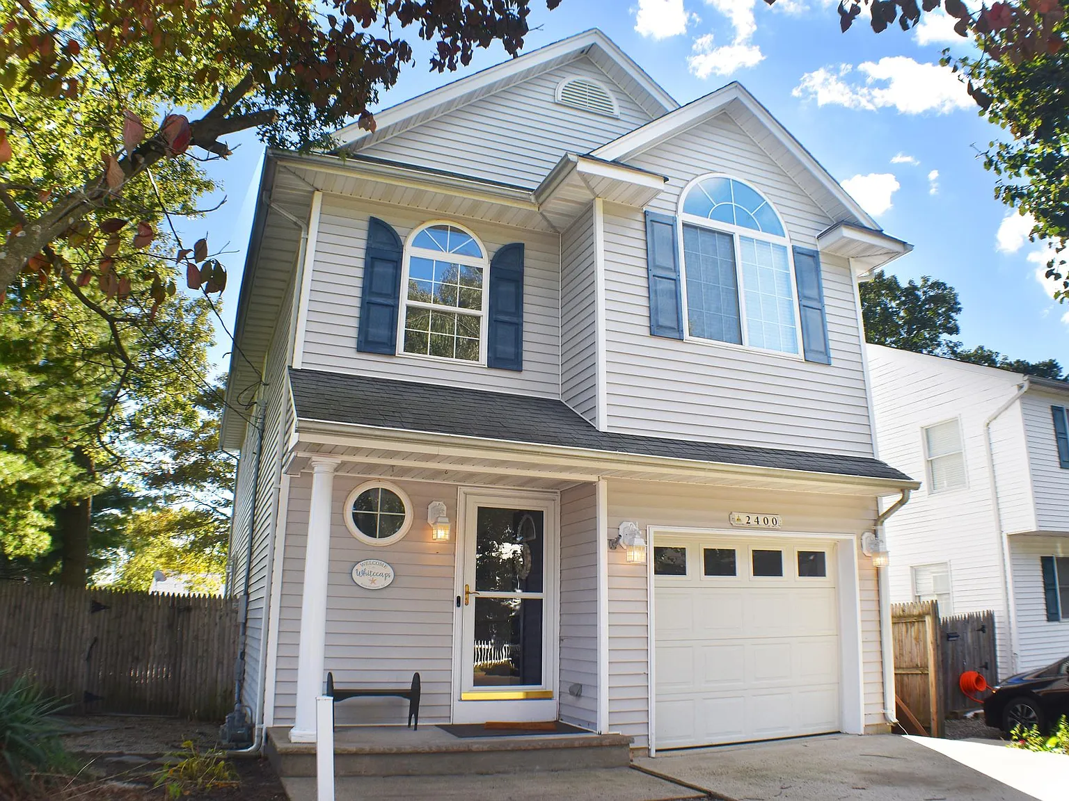 3 bed, 1900 sqft, $3,800 — Photo 3
