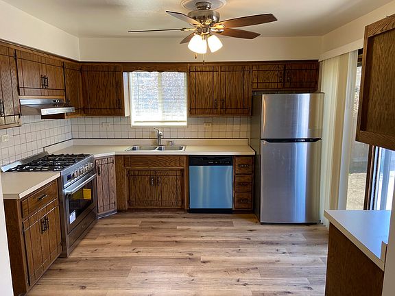 4th image of 33250 N Indian Ln