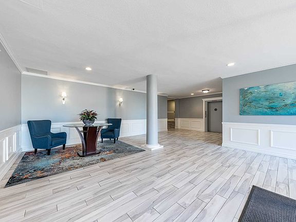 2nd image of 315 Atlantic Ave APT 3L