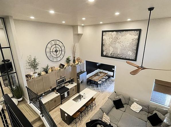 5574 S Carnelian Pkwy