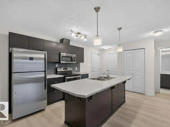 508 Albany Way NW #103, Edmonton, AB T6V 0L1