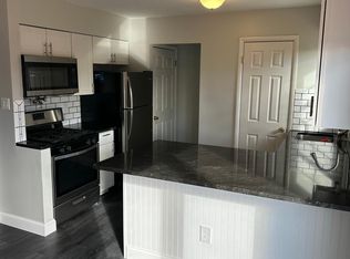 8 Pheasant Run #A, Waterford, NY 12188