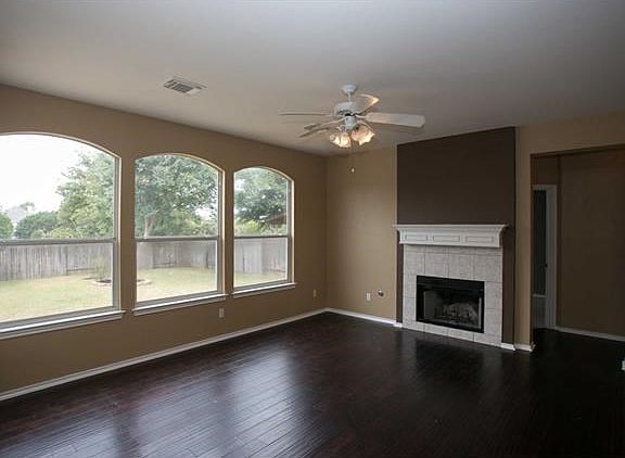 3rd image of 8701 Glen Canyon Dr