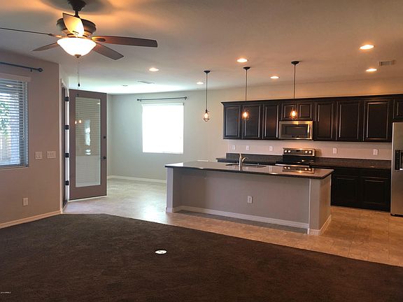 3rd image of 18556 W Glenrosa Ave