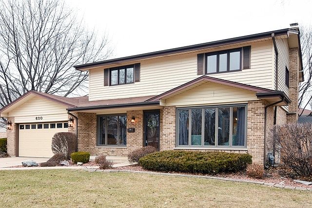 1st image of 620 E Balsam Ln