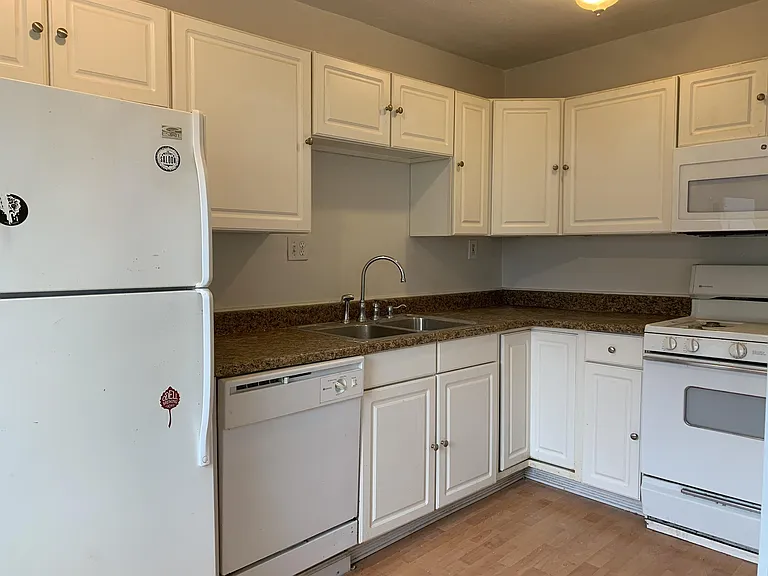 3401 Central St #101 — Photo 7
