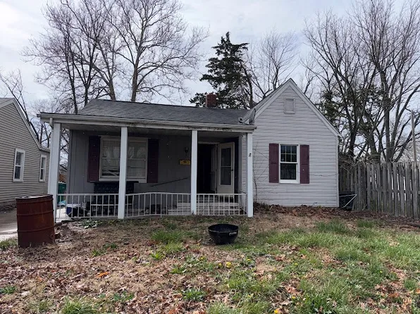 731 Conard Ct, Decatur, IL 62521