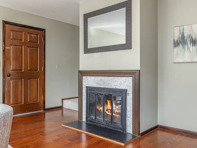 2228 E Roanoke Dr — Photo 9