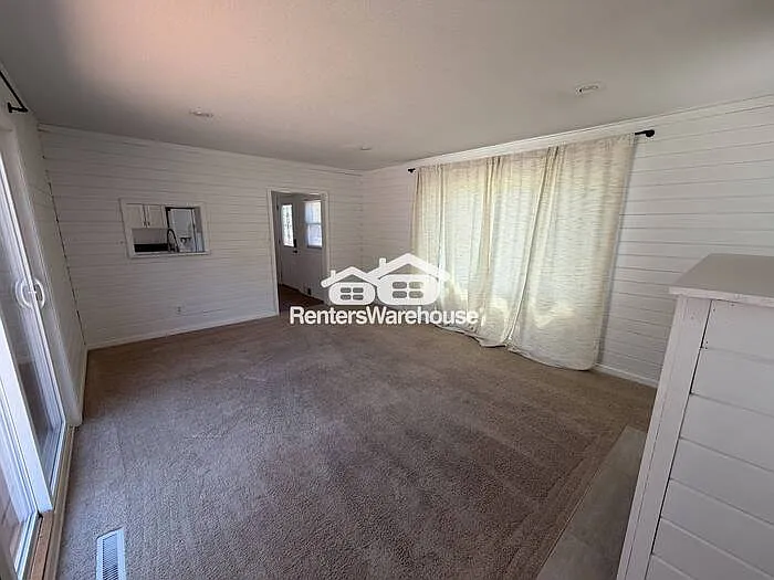 2907 Knollwood Dr SE — Photo 7