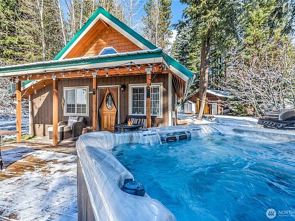 2nd image of 2253 Riffle Drive