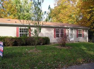 702 E Schott St, Westport, IN