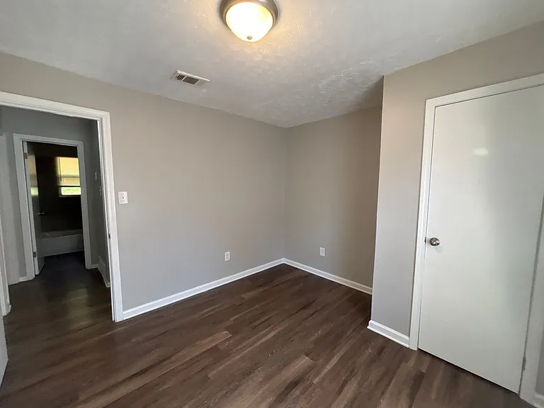 3554 N Watkins St — Photo 17