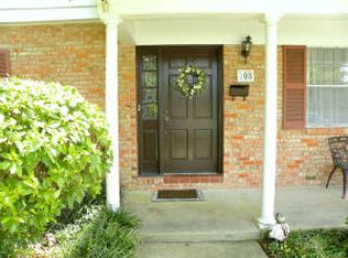 208 Wright Pkwy, Fort Walton Beach, FL 32548