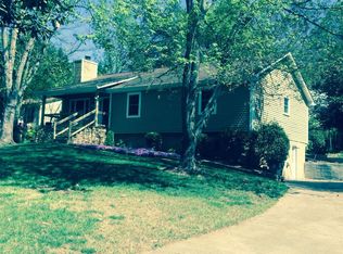 21514 Sandy Cove Rd, Cornelius, NC 28031