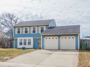 13 Heather Dr, Edison, NJ 08820