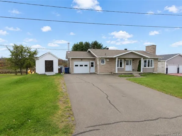 3 Moreau St, Riviare Verte, NB E7C 2S8