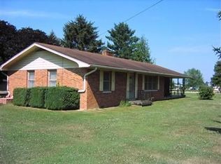 1745 County Farm Rd, London, KY 40741