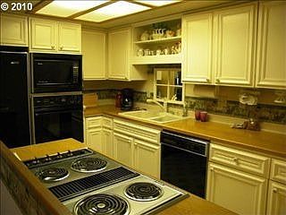 5th image of 13506 NW 13th Ave