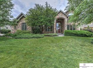 1412 N 189th St, Elkhorn, NE 68022