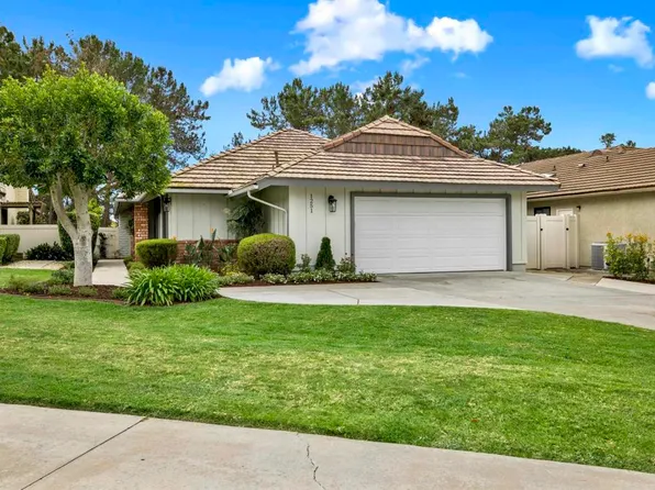 1251 Hatcreek Ct, Vista, CA 92081